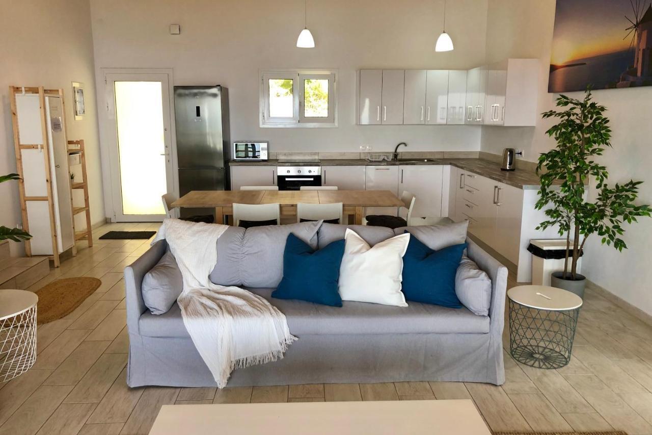 House Tanna: Corfiot Riviera Villa with Sea Views Spartylas Exterior photo